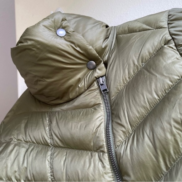 Patagonia Prow Down Jacket Large 600-fill-power Duck Down Motorcycle Style L - Picture 11 of 14